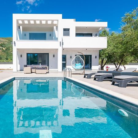 Grande Amore Villa Pandokrator ภายนอก รูปภาพ